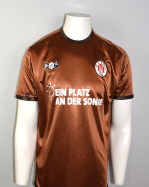 St. Pauli Thuisshirt 2010-2011 maat - M
